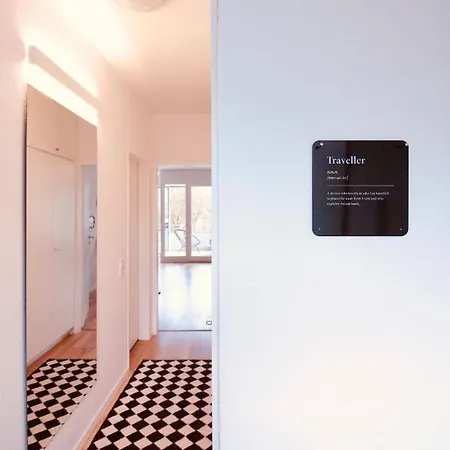 Mit Balkon - Netflix - Nahe Messe Duesseldorf