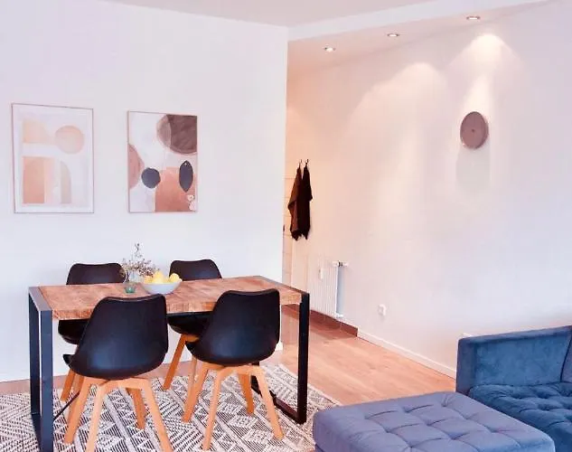 Mit Balkon - Netflix - Nahe Messe Duesseldorf * Krefeld