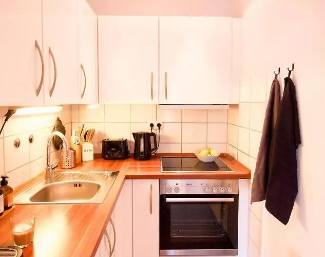 Mit Balkon - Netflix - Nahe Messe Duesseldorf