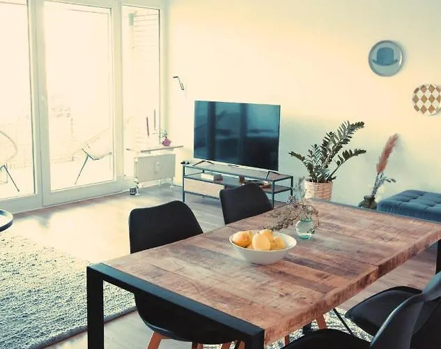 Mit Balkon - Netflix - Nahe Messe Duesseldorf * Krefeld