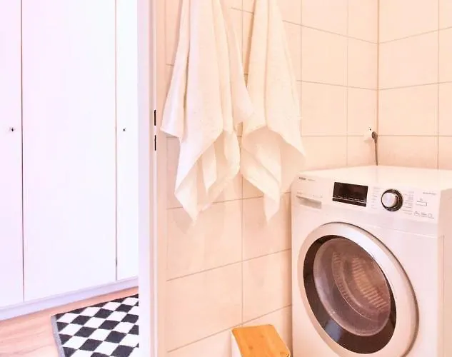 Mit Balkon - Netflix - Nahe Messe Duesseldorf דירה